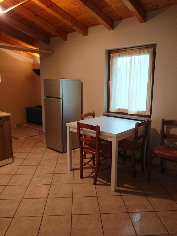 Il Carpino Bianco Bilocale Apartment Puegnago Ngoại thất bức ảnh